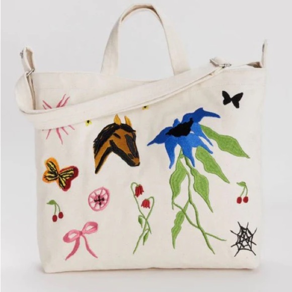 BAGGU Handbags - BAGGU JESSICA Williams Embroidered Canvas Tote Bag - Cream